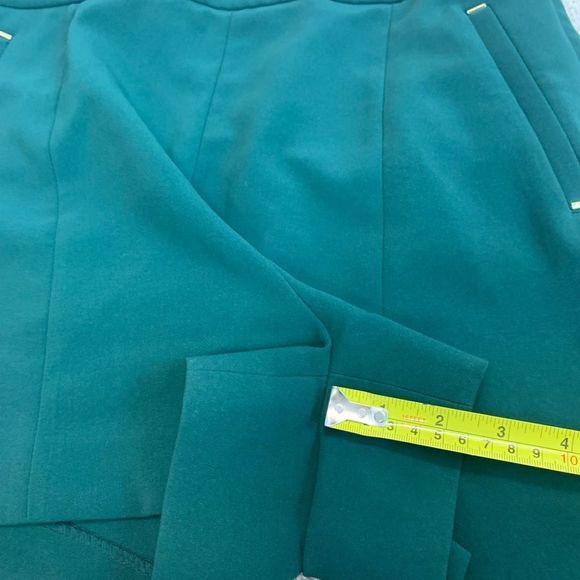 H&m dark green high waisted dress shorts Sz 12 - Picture 10 of 11